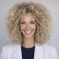 Dr. Kirsten Thompson