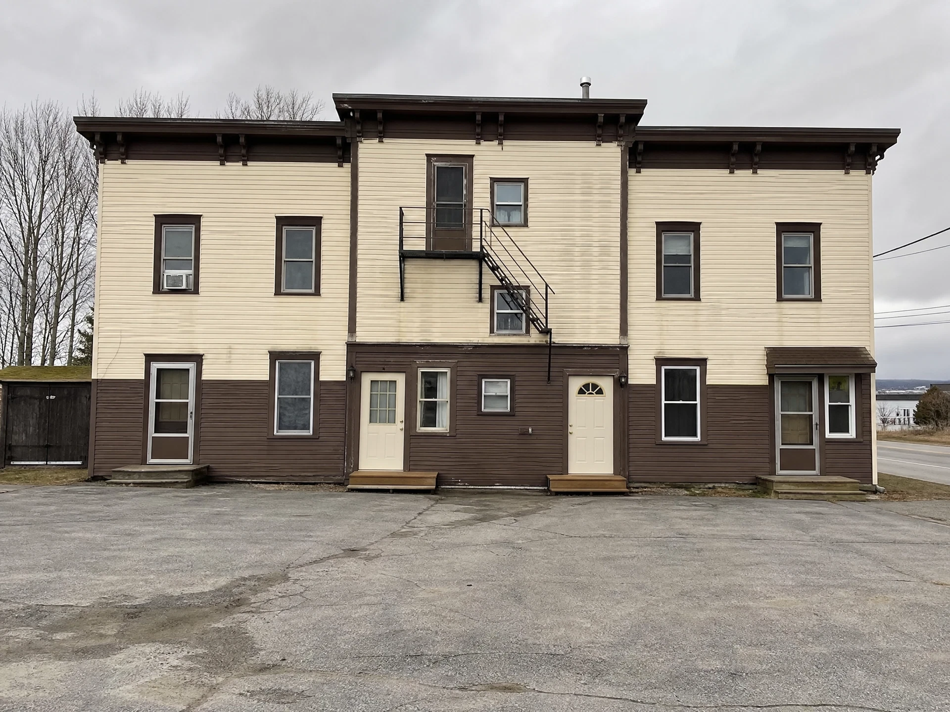 Four-unit apartment building in Fort Kent, Maine