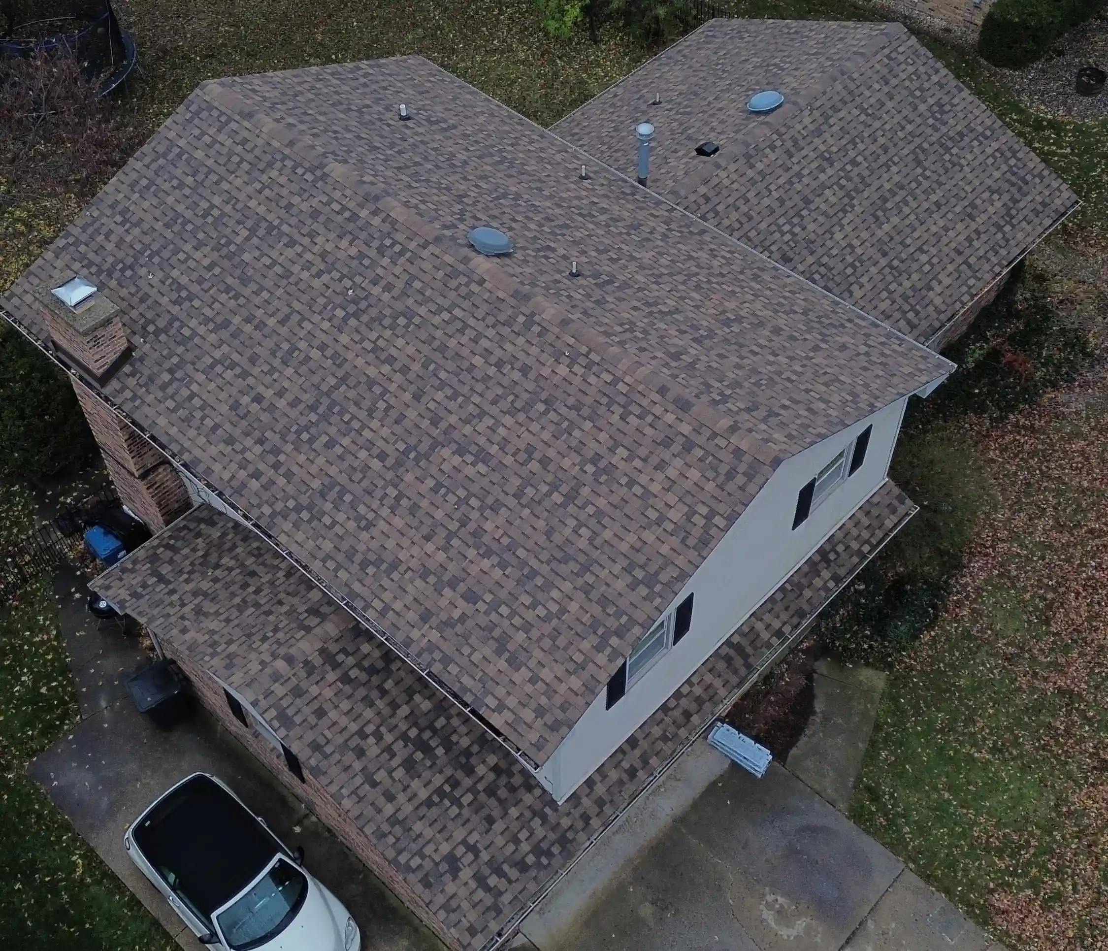 Red Oak Roofwork trailer at Georgetown, TX home for expert roofing inspection service