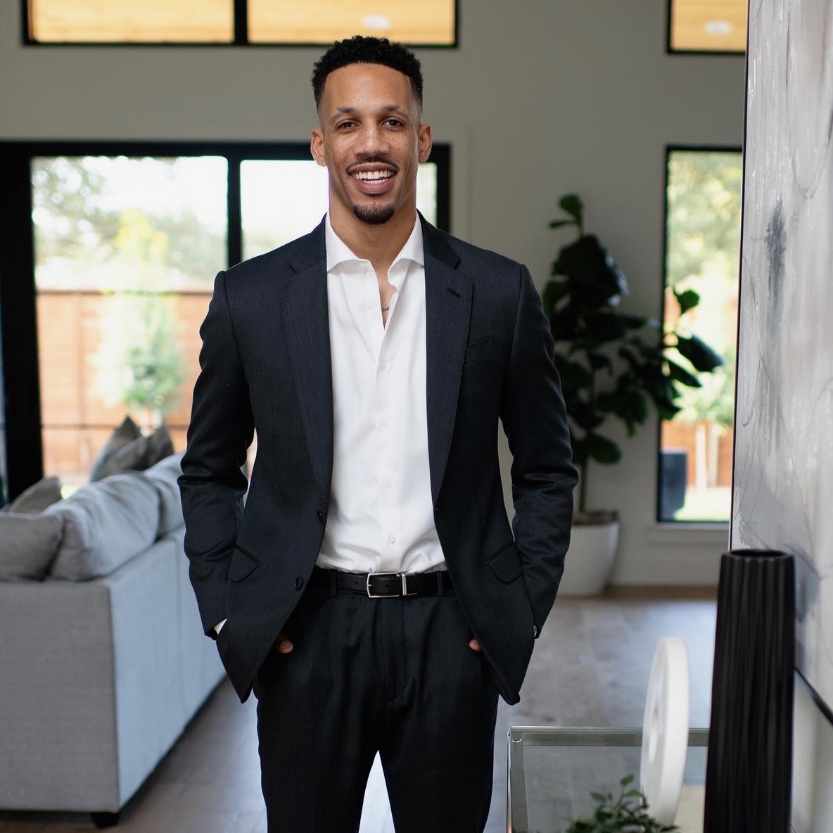 DFW Real Estate - Zacc Mitchell