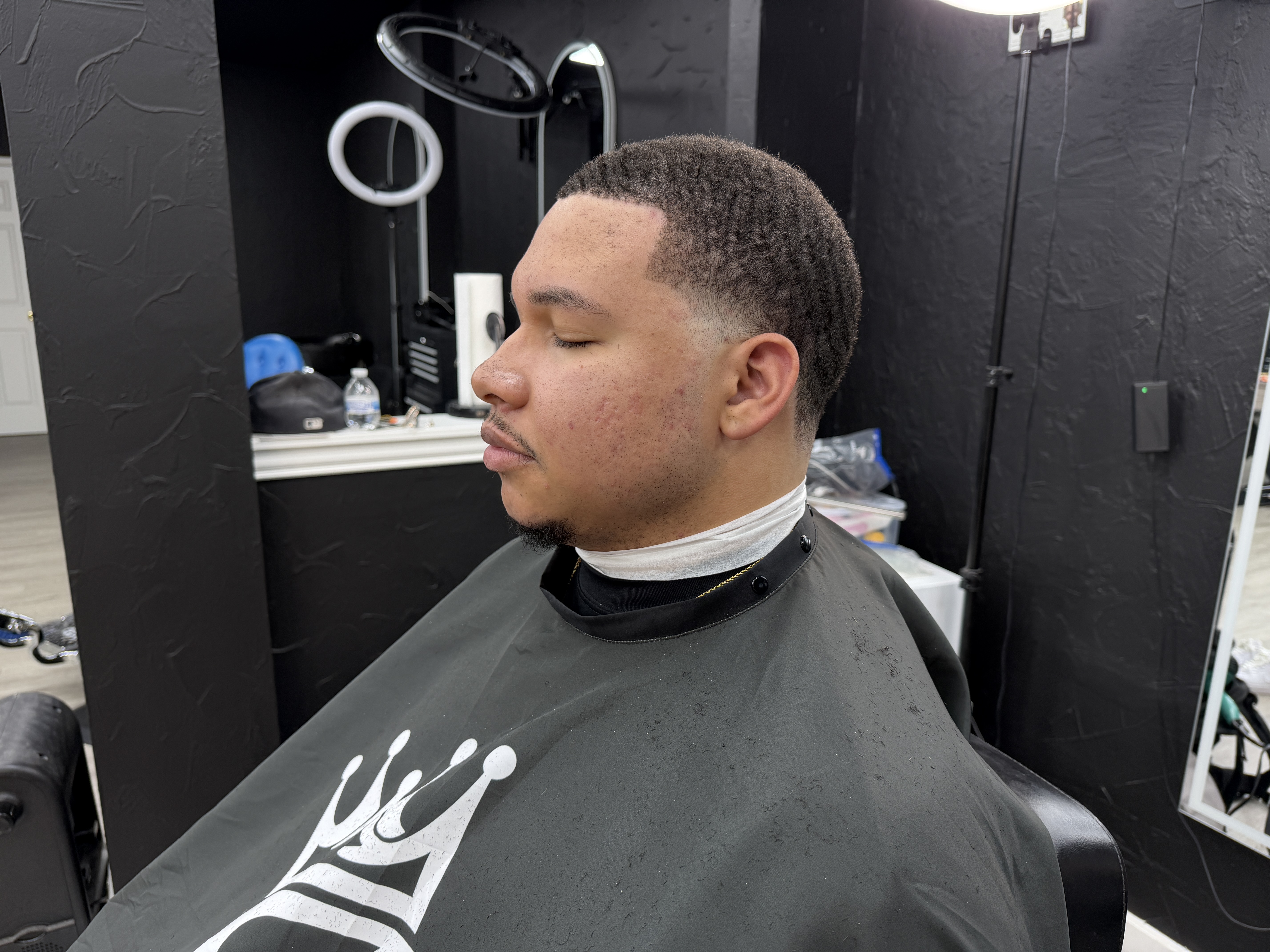 Precision haircut and beard trim Dallas Fort Worth