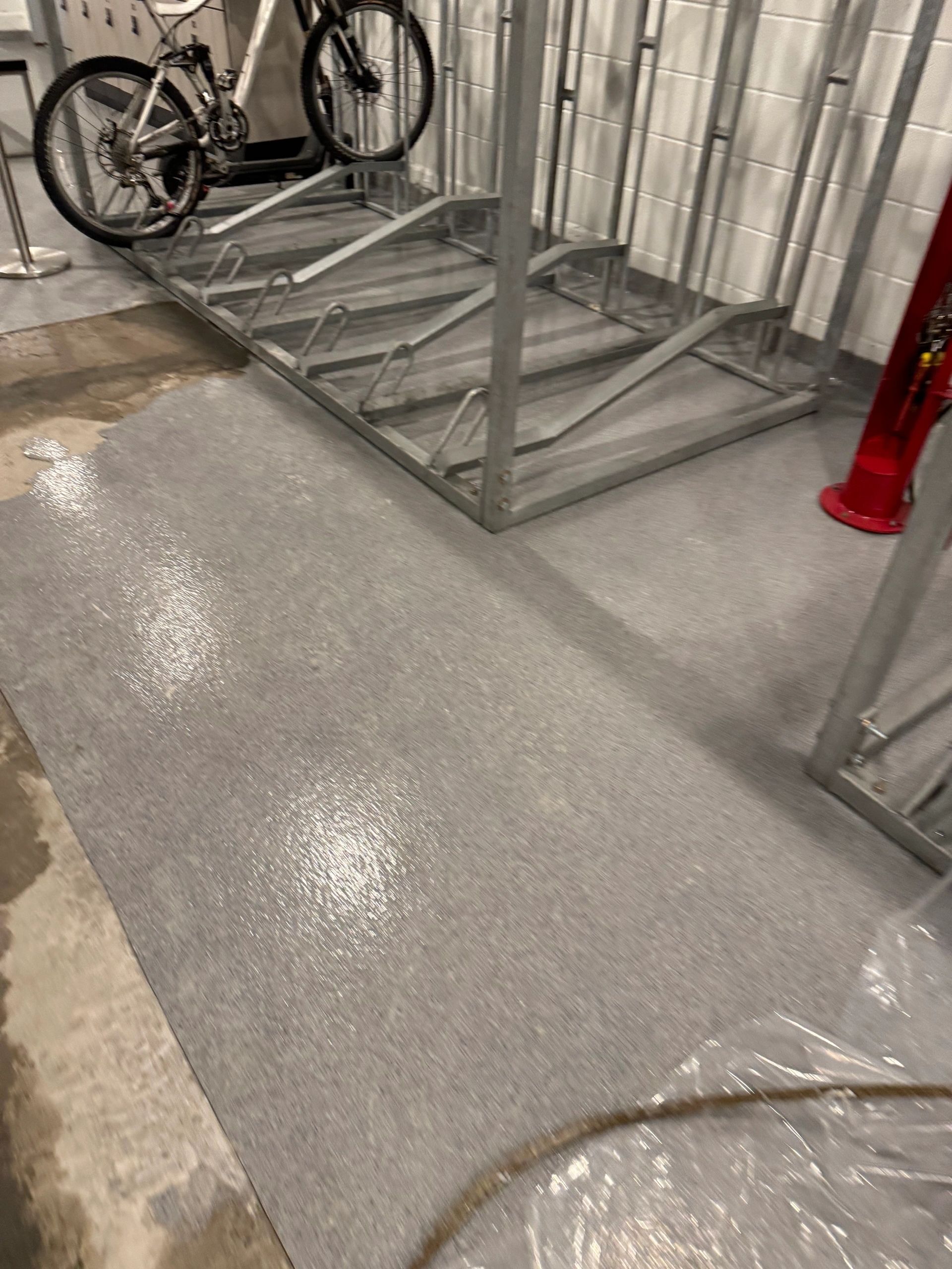 {{ custom_values.service_1 }} in {{custom_values.biz_area_1})