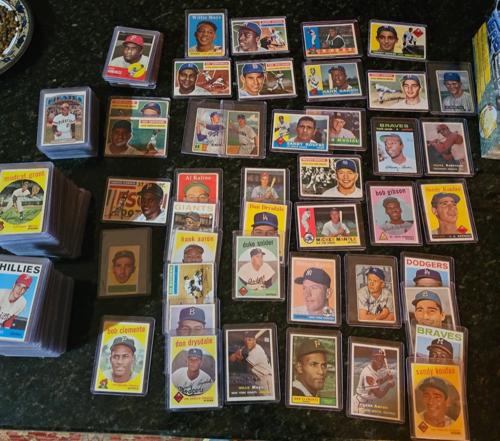 Vintage 1950s-60s baseball cards including Mays, Aaron and Koufax