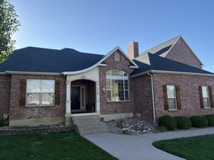 {{ custom_values.service_3 }} in {{custom_values.area_3})