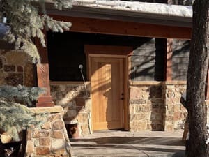 {{ custom_values.service_3 }} in {{custom_values.area_3})