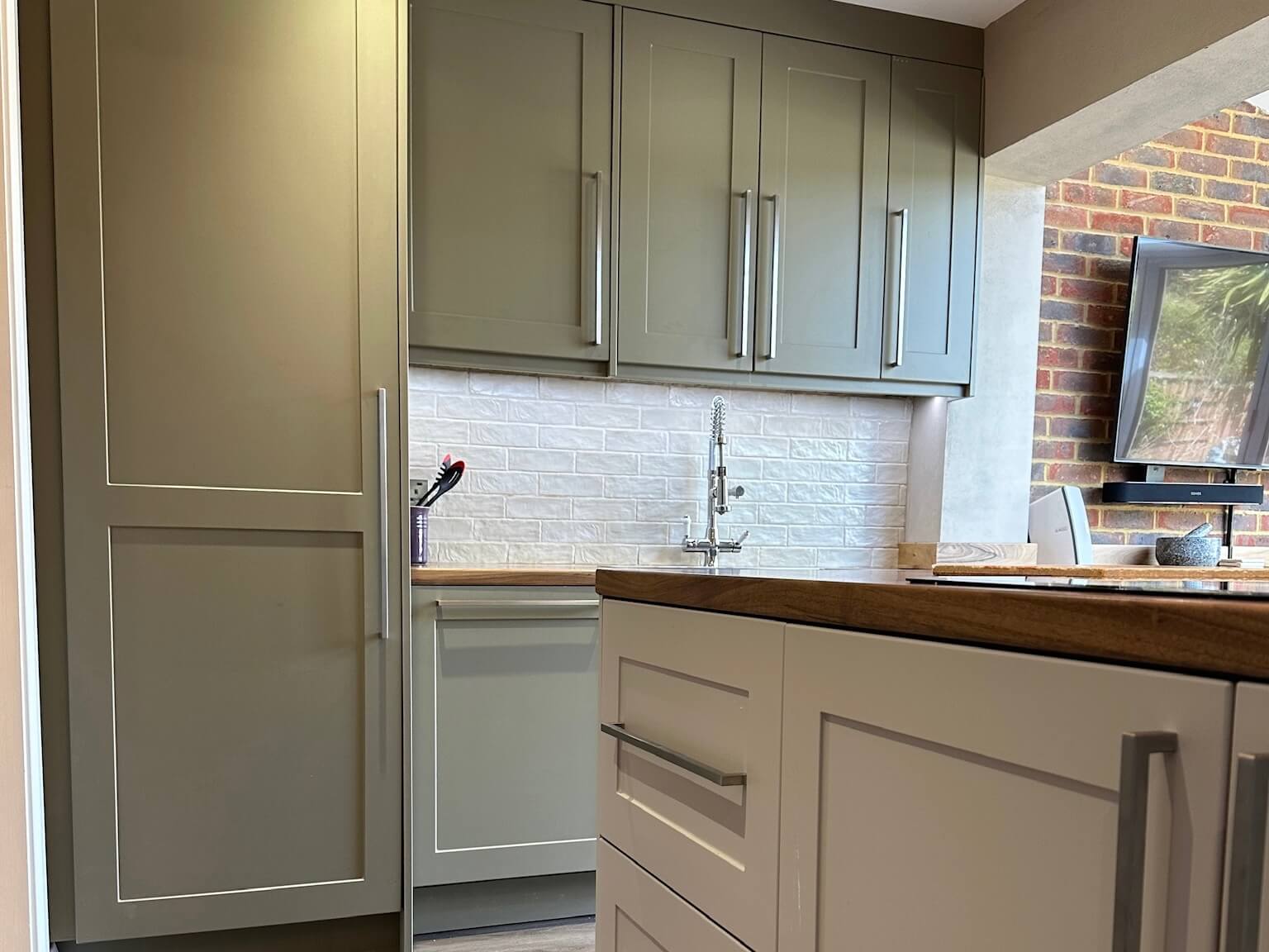 Bespoke handcrafted kitchen with painted shaker cabinetry, individually designed by JAX Bespoke