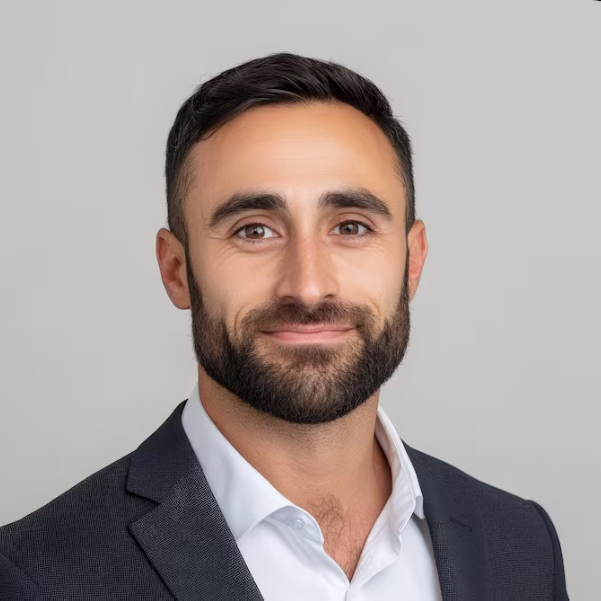 Marcus Stone, Partner