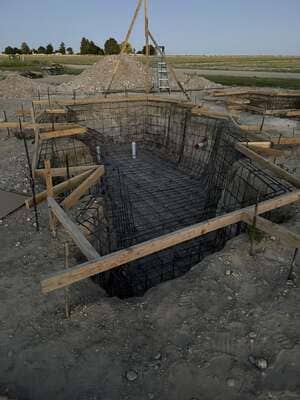 {{ custom_values.service_1 }} in {{custom_values.area_2})