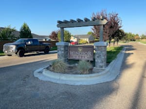 {{ custom_values.service_3 }} in {{custom_values.area_7})