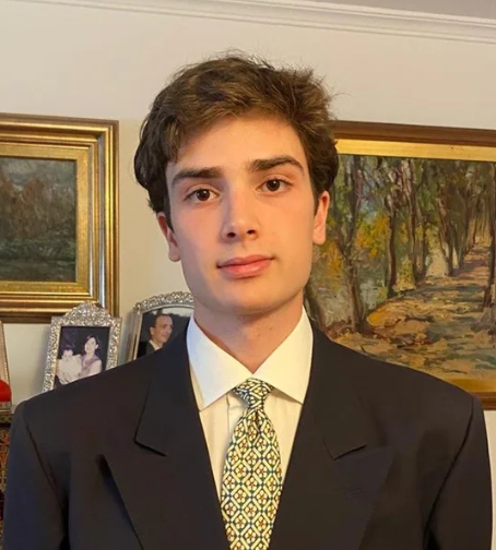 Guillermo, Student