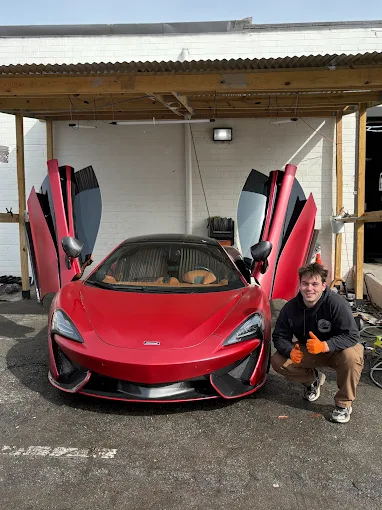 What Does Car Detailing Fix That a Regular Car Wash Can’t?