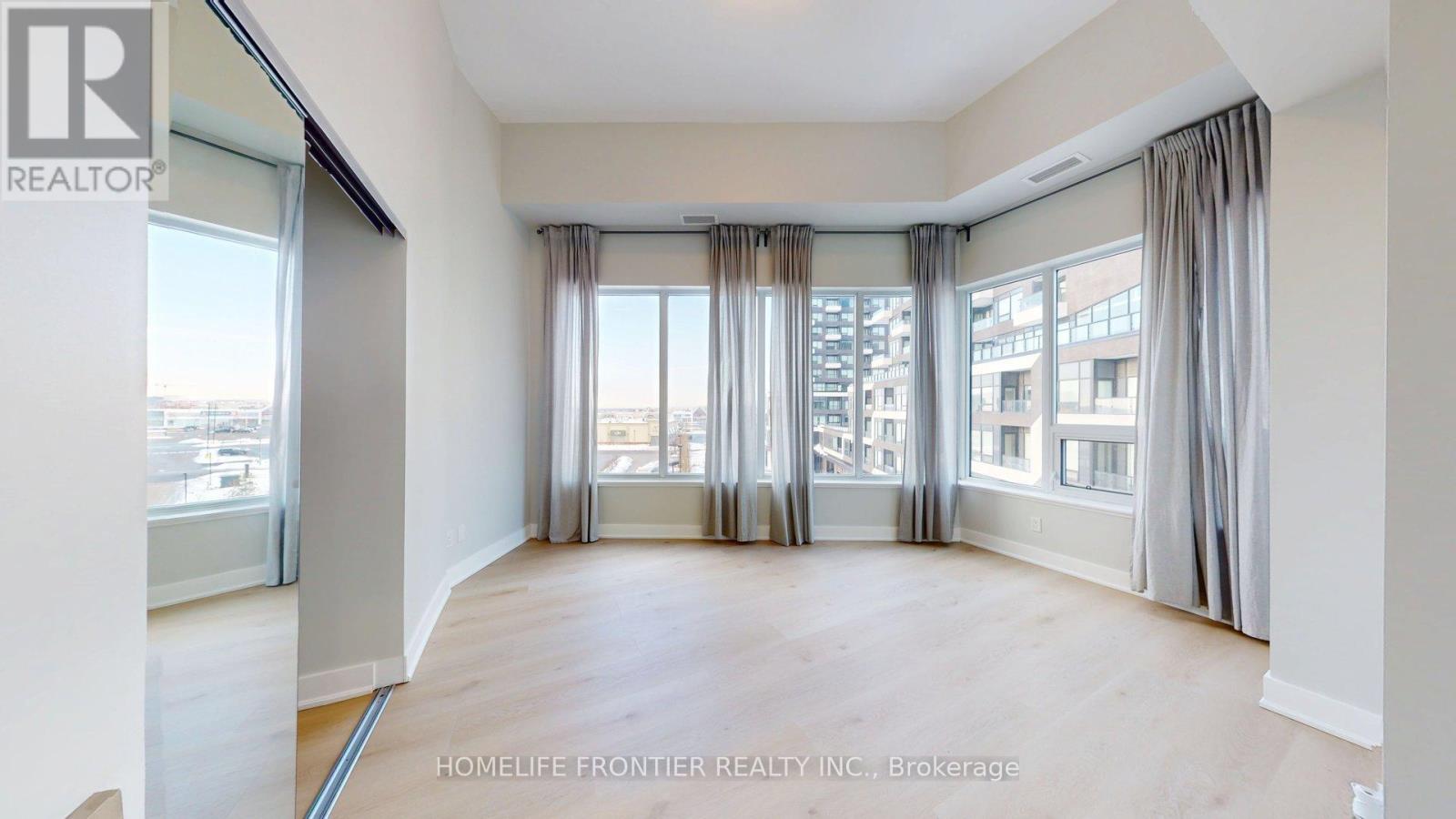 297 Oakwalk Drive For Rent bedroom