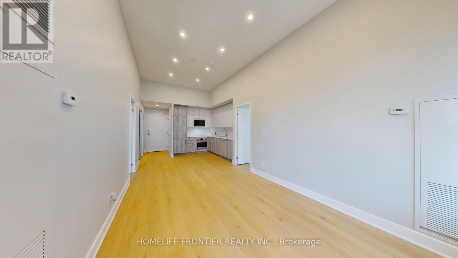 297 Oakwalk Drive For Rent kitchen