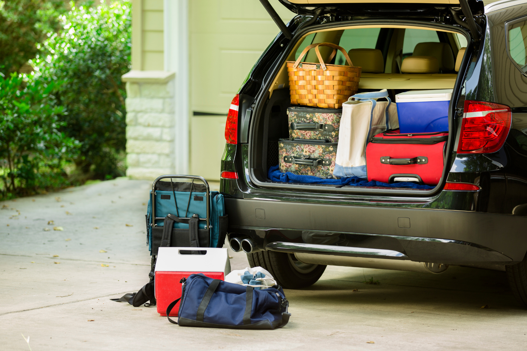 family car loaded up for road trip