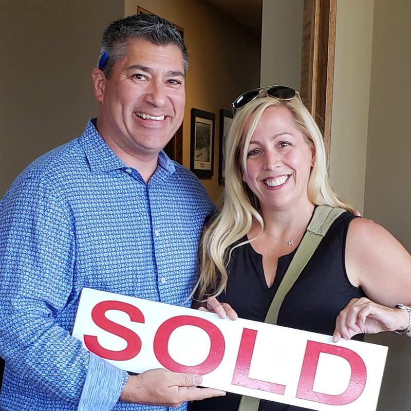 Happy client with Carlo Gobba on closing day