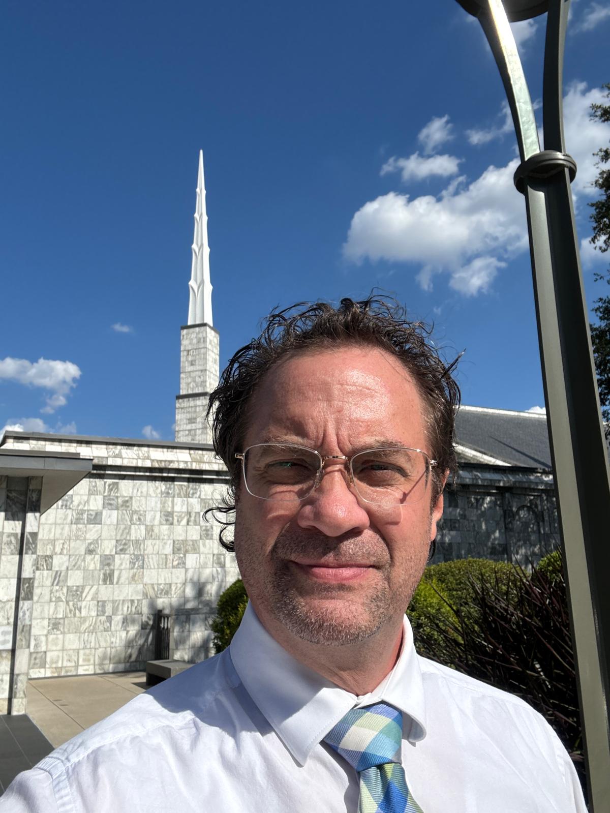 Kevin Decker, RN