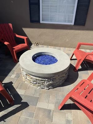 {{ custom_values.service_4 }} in {{custom_values.area_6})