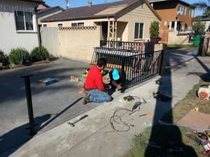 {{ custom_values.service_3 }} in {{custom_values.area_2})