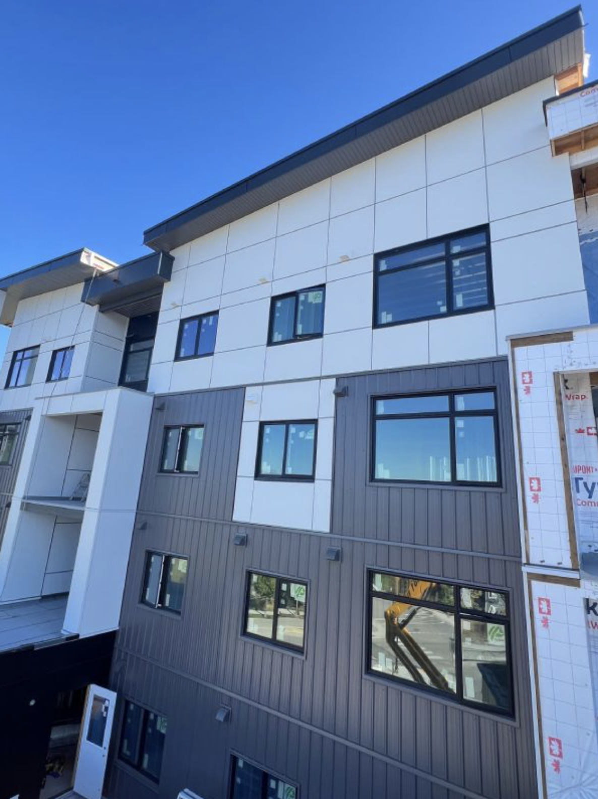 Kelowna Ascent Condos Exterior after siding installation