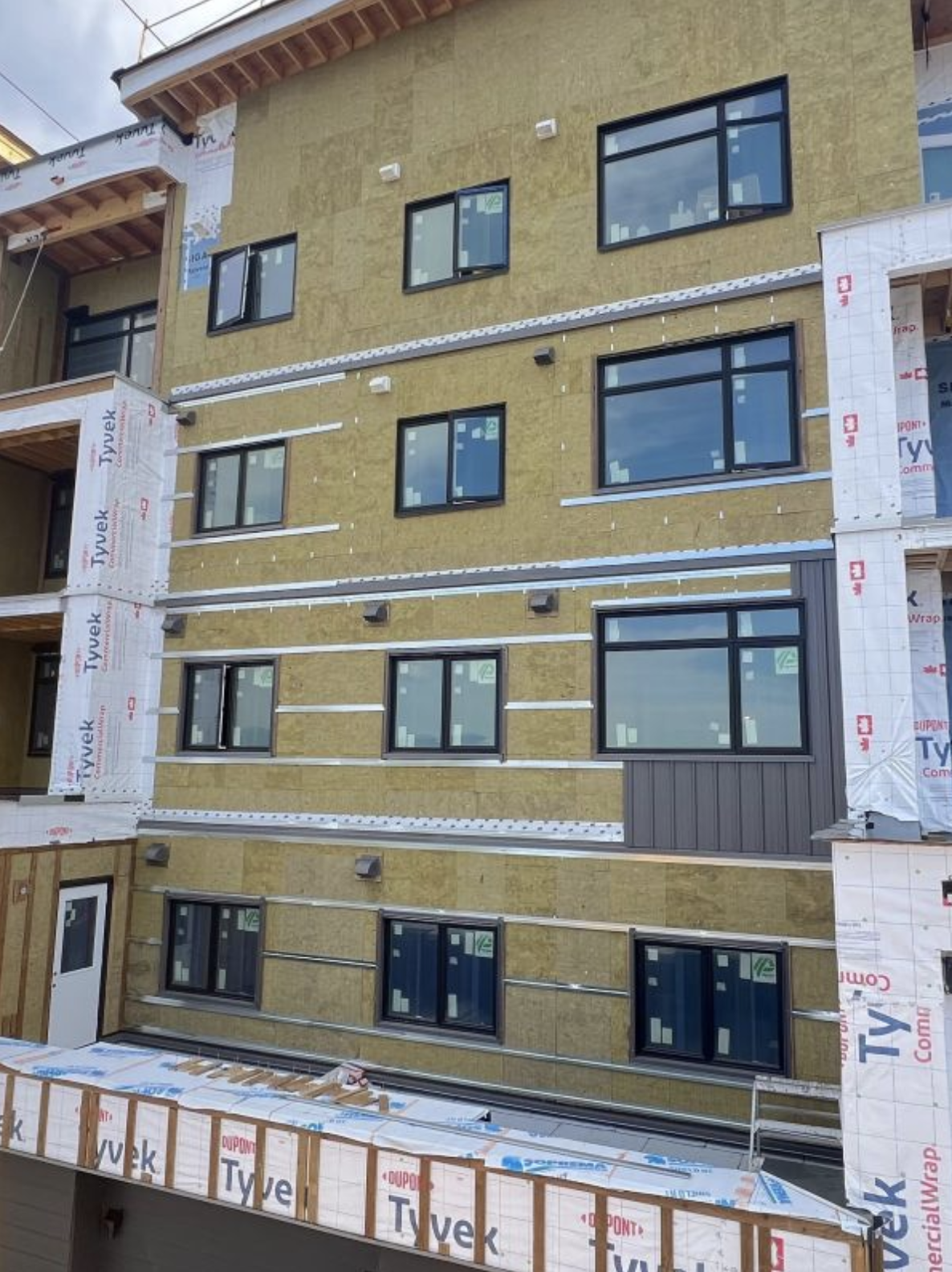 Kelowna Ascent Condos Exterior before siding installation