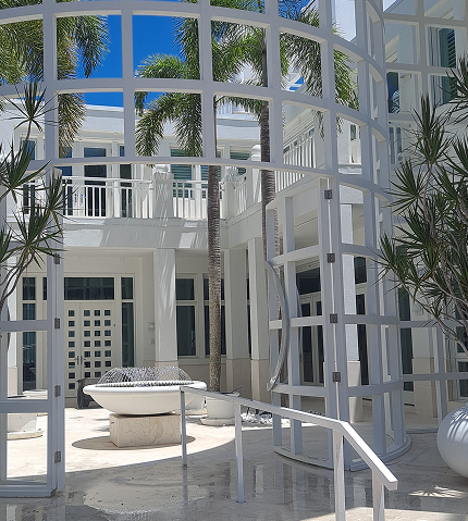 Custom aluminum railings, gates and fencing