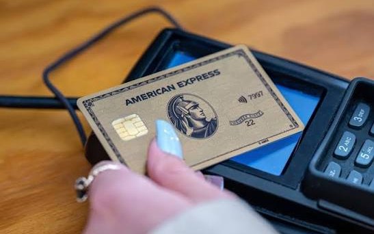 Paying with an American Express Gold card