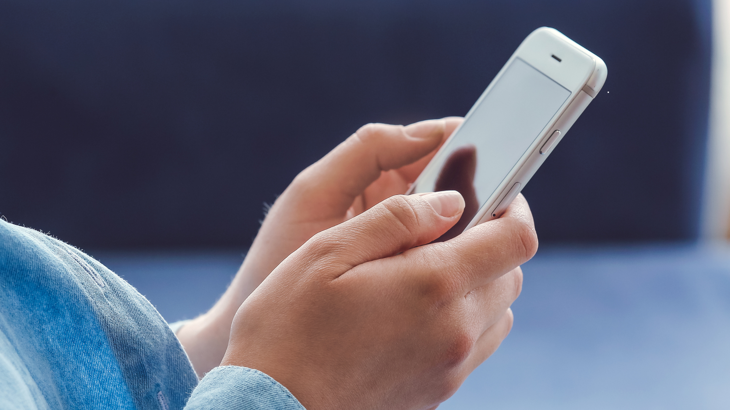 From Scroll to Sale: Building Social Media Funnels That Actually Convert
