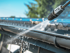Roof washing in Buncombe County