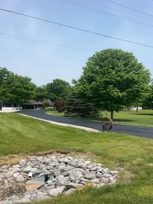 {{ custom_values.service_4 }} in {{custom_values.area_1})