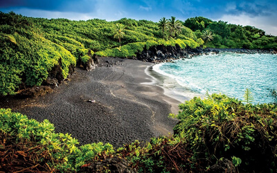 Waianapanapa Black Sand Beach, Hana, East Maui