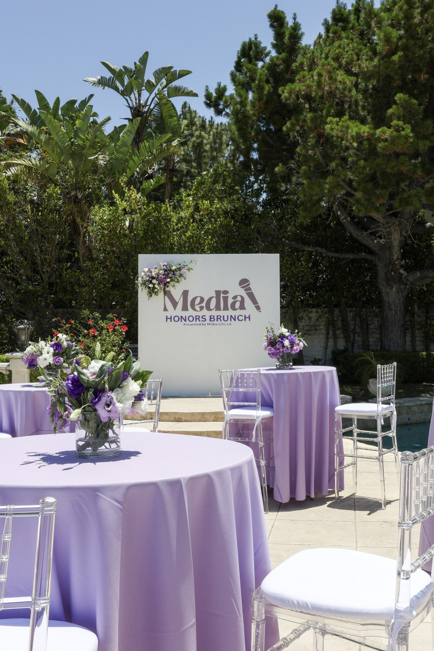 Lavender lounge tables on the terrace at the Media Girls Honors Brunch