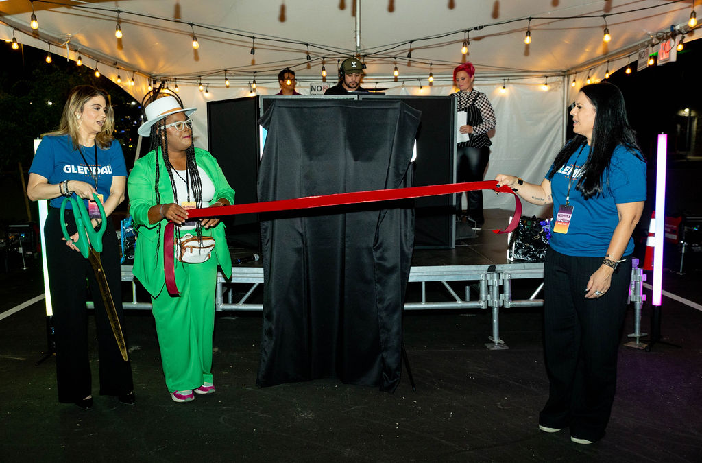 Ribbon cutting at Experience Glendale Day