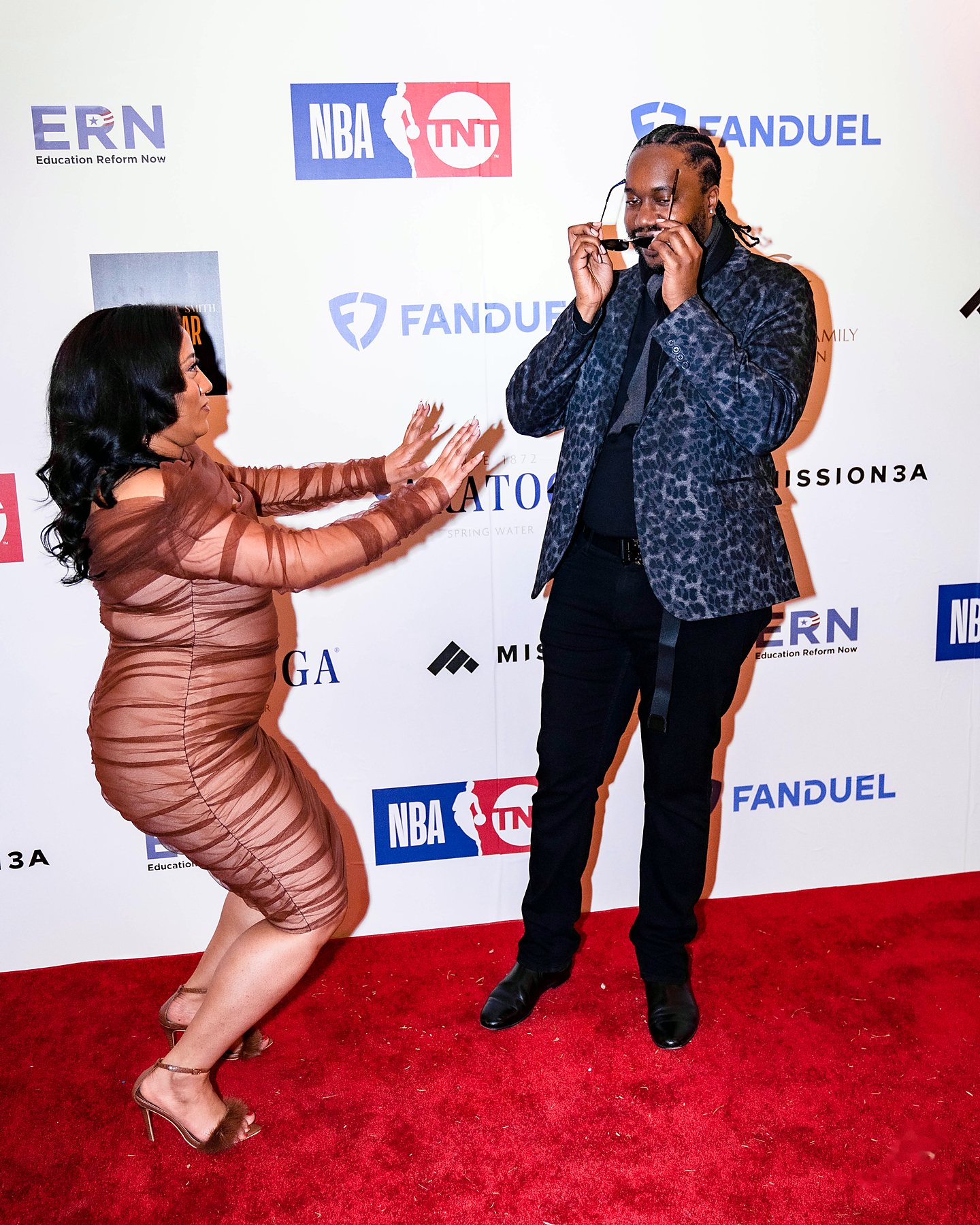 Guest at the branded step and repeat