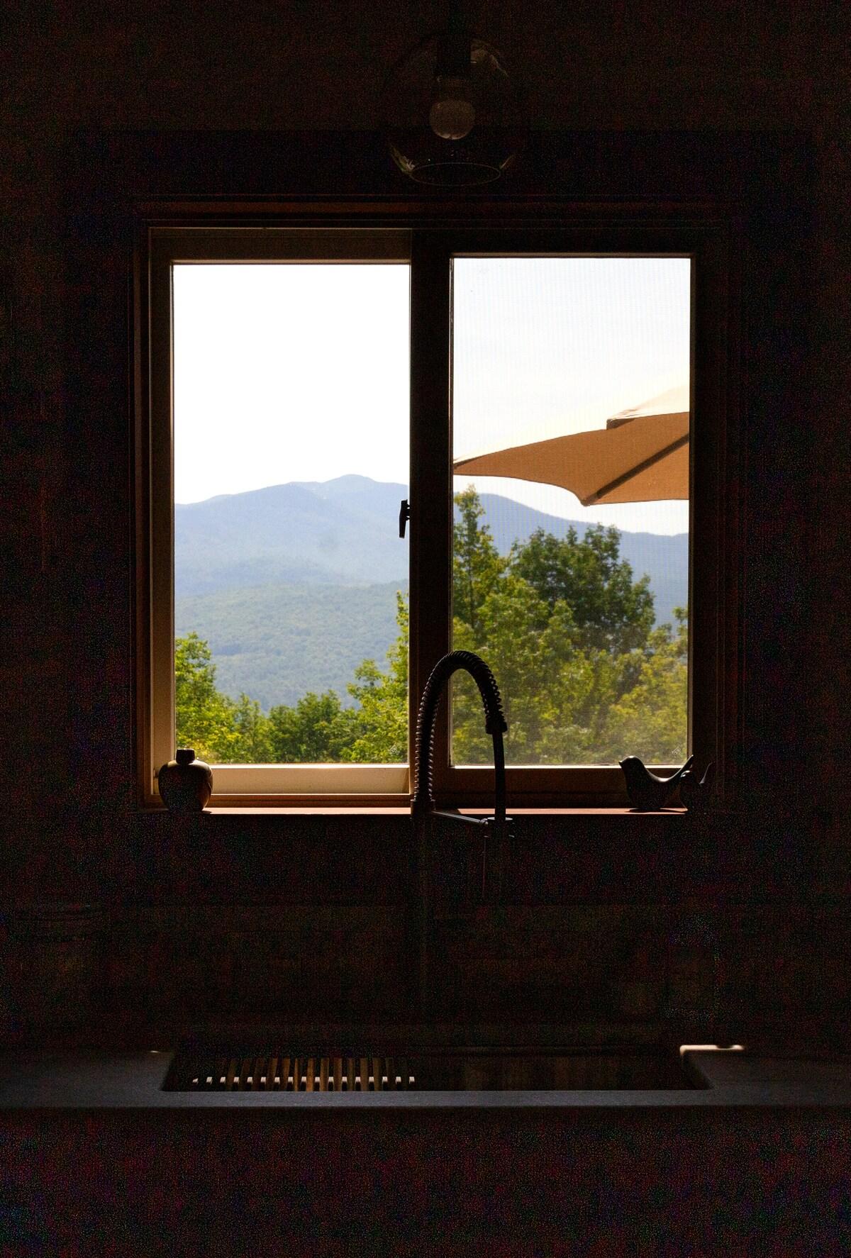 Even at the Kitchen sink the view is greeting you