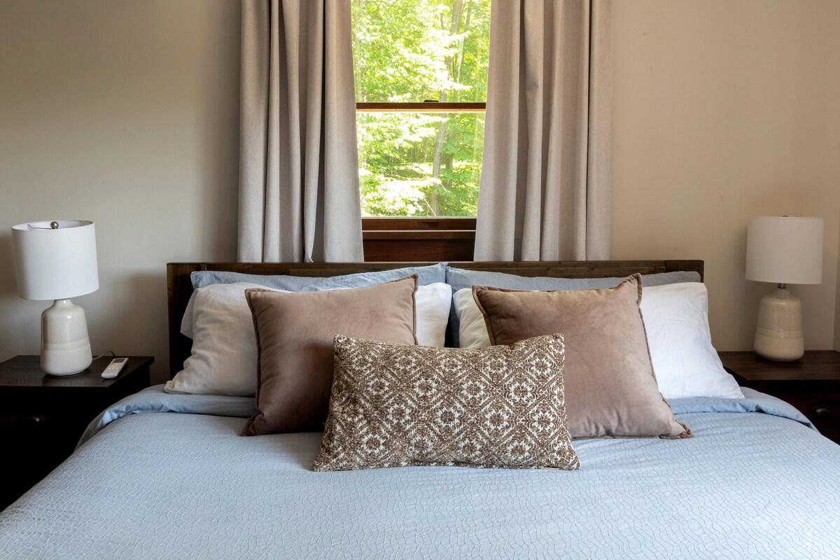 A good night's sleep awaits you in our Master Bedroom suite.