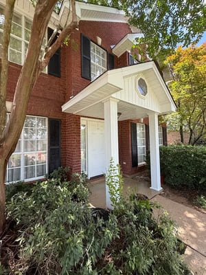 {{ custom_values.service_2 }} in {{custom_values.area_4})