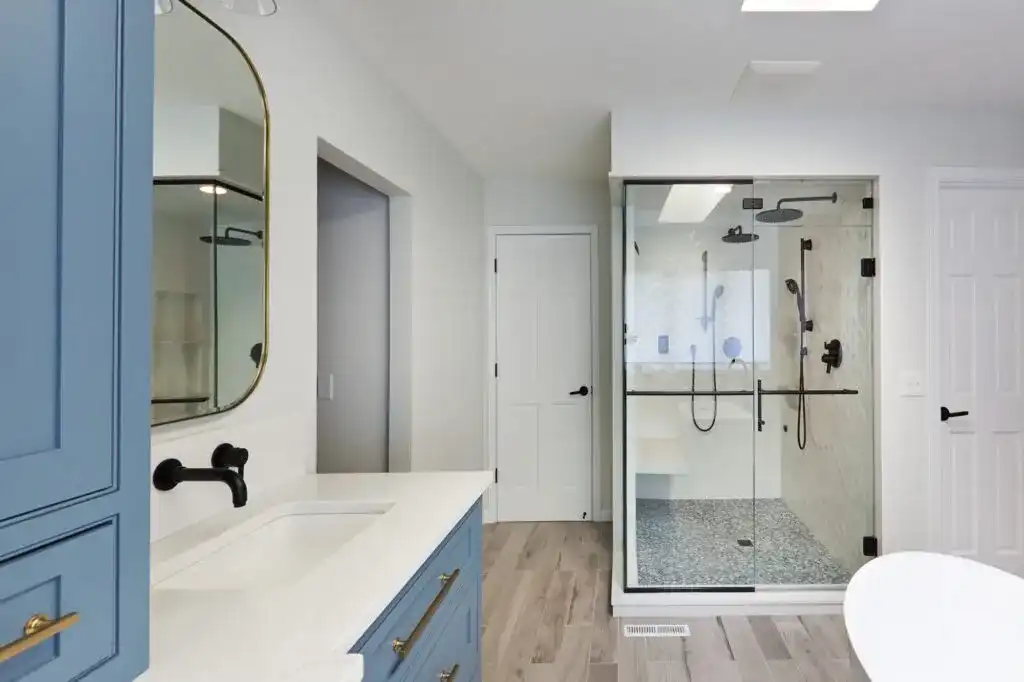 Skylit modern spa ensuite bathroom with natural light in Markham