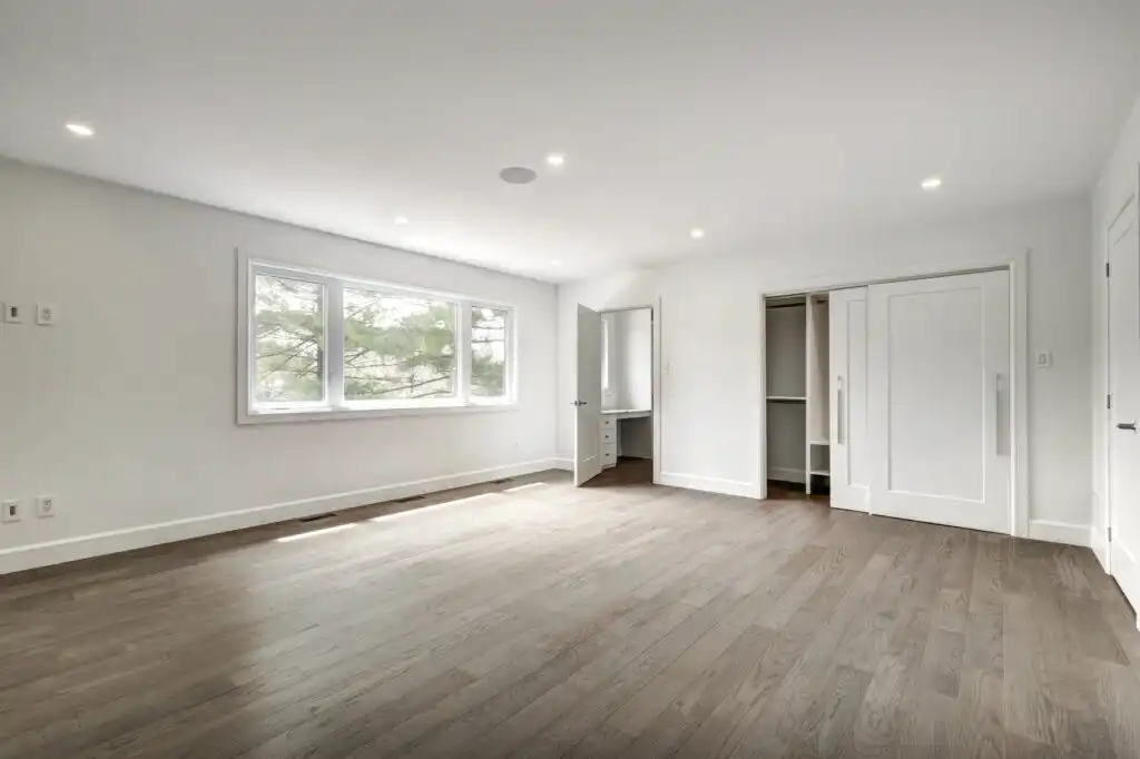 Interior finish work in the custom home