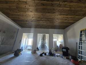 {{ custom_values.service_1 }} in {{custom_values.area_7})