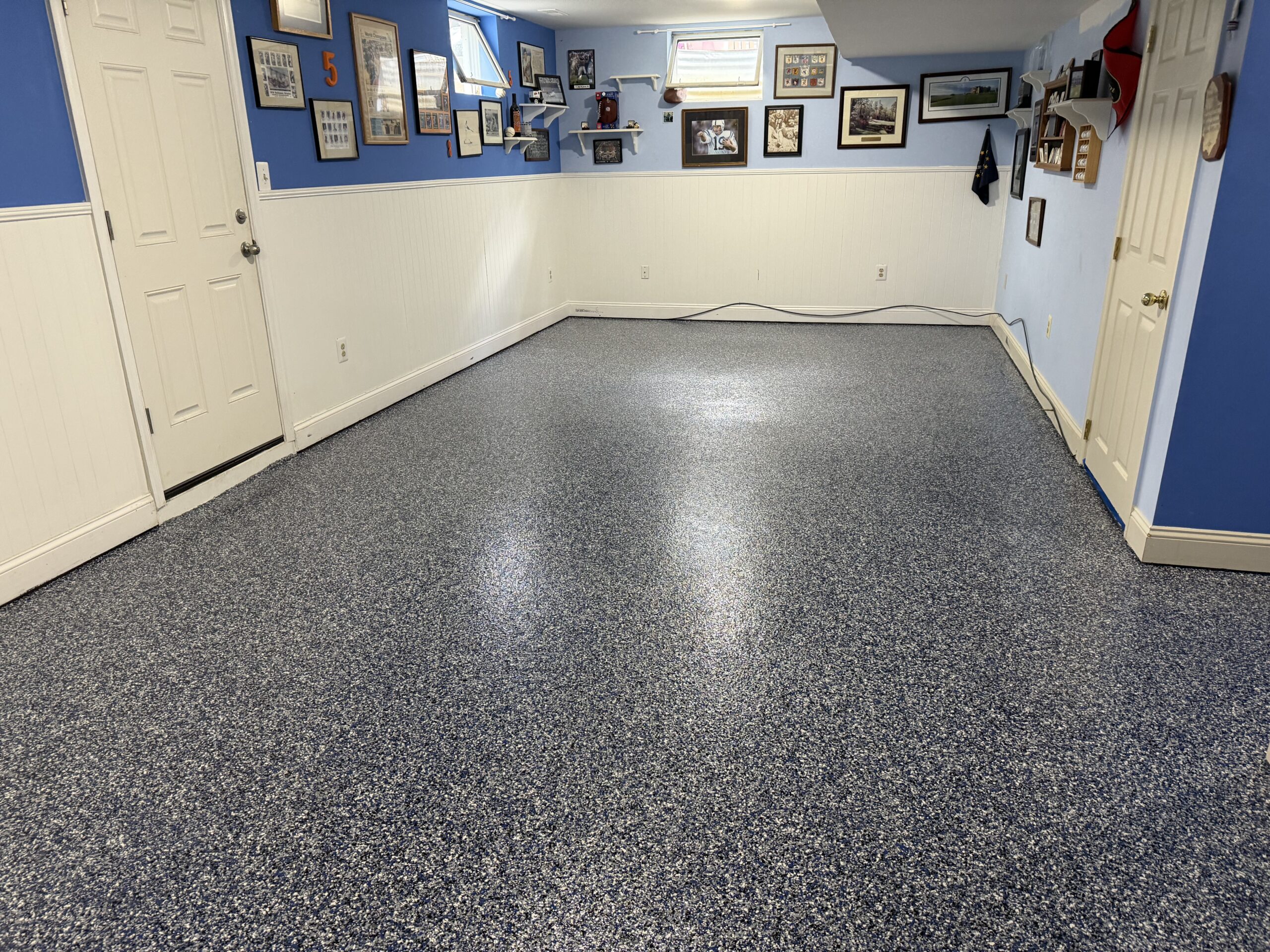 Decorative floor coating