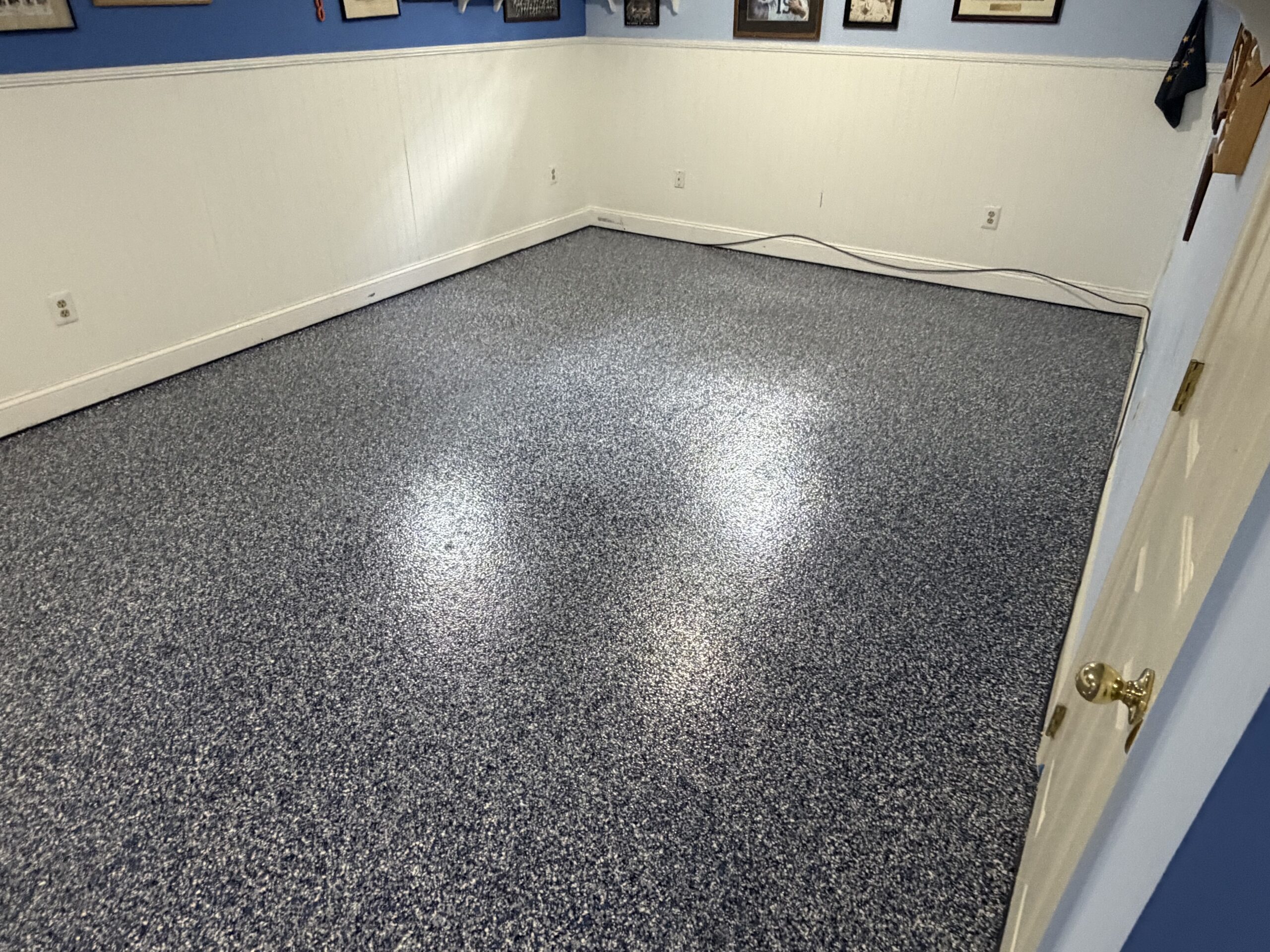 Epoxy floor finish
