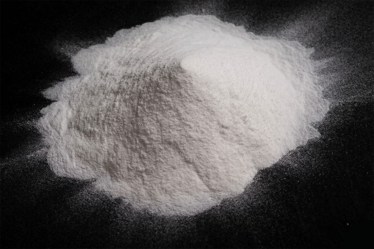 Silica 60A filtration media for cannabis extraction