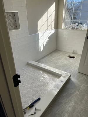 {{ custom_values.service_3 }} in {{custom_values.area_3})