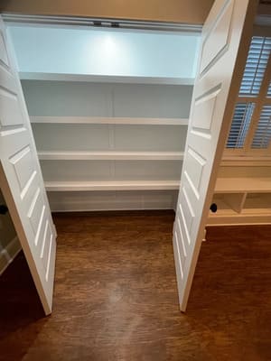 {{ custom_values.service_3 }} in {{custom_values.area_3})