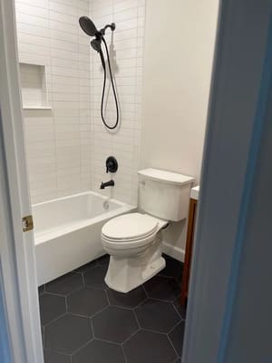 {{ custom_values.service_4 }} in {{custom_values.area_2})