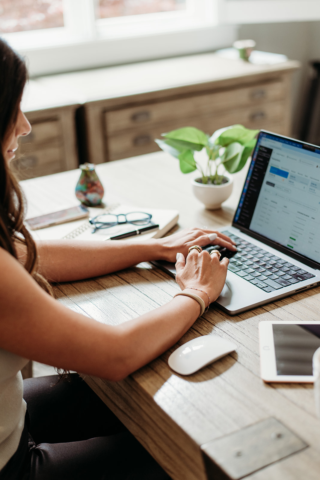 Bookkeeping for tech and e-commerce — Ivory Balance Books
