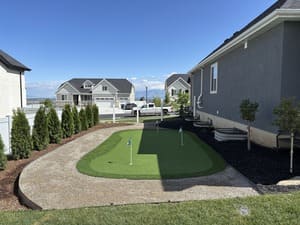 {{ custom_values.service_3 }} in {{custom_values.area_3})