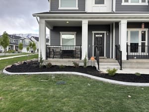 {{ custom_values.service_3 }} in {{custom_values.area_3})