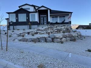 {{ custom_values.service_3 }} in {{custom_values.area_3})