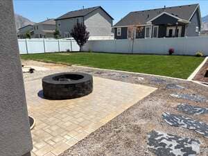 {{ custom_values.service_3 }} in {{custom_values.area_3})